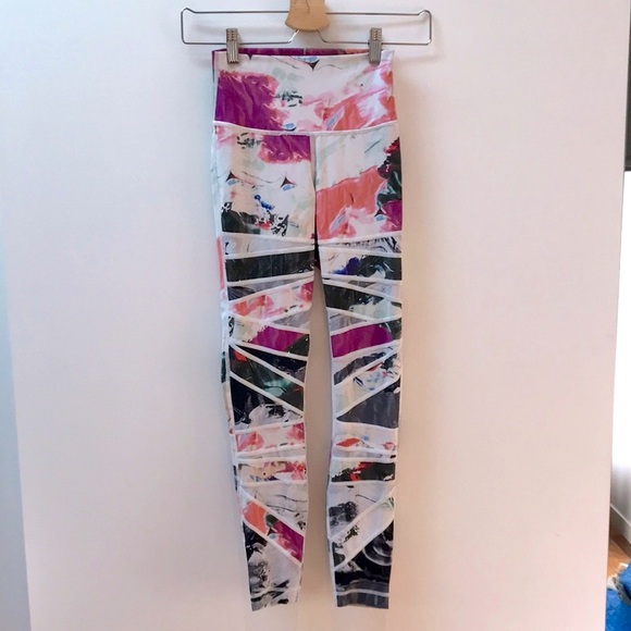 Lululemon High Times Pant - Picture 2 of 9